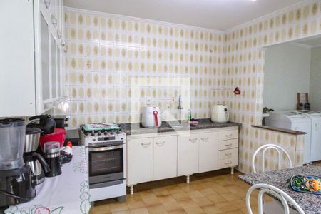 Cozinha de casa à venda com 4 quartos, 279m² em Vila Augusta, Guarulhos