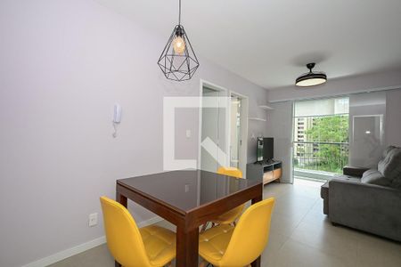 Sala de apartamento para alugar com 1 quarto, 40m² em Jardim Ampliacao, São Paulo