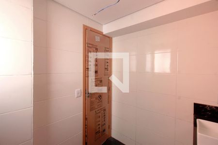 Banheiro da Suíte 1 de apartamento à venda com 2 quartos, 65m² em Cruzeiro , Belo Horizonte