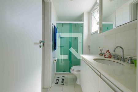 Banheiro das Suítes Canadenses de apartamento à venda com 3 quartos, 107m² em Recreio dos Bandeirantes, Rio de Janeiro