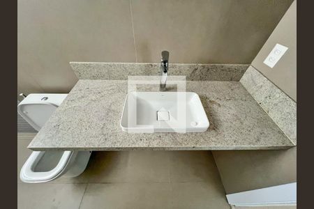 Banheiro 3 de casa à venda com 5 quartos, 529m² em Alphaville Nova Lima, Nova Lima