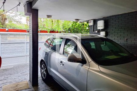 Garagem de casa à venda com 5 quartos, 550m² em São Francisco, Niterói