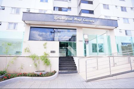 Fachada  de apartamento para alugar com 3 quartos, 90m² em Jardim América, Goiânia