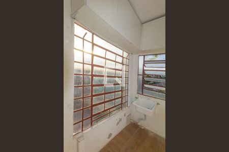 Área de Serviço de casa para alugar com 2 quartos, 55m² em Harmonia, Canoas