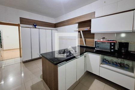 Cozinha de casa para alugar com 4 quartos, 360m² em Cafubá, Niterói