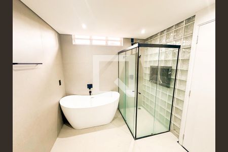 Banheiro de casa de condomínio à venda com 6 quartos, 520m² em Malota, Jundiaí