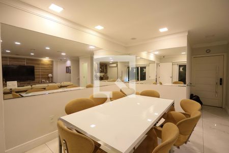 Sala de jantar de casa de condomínio à venda com 4 quartos, 257m² em Jardim Prudência, São Paulo