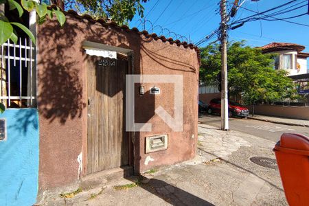 Fachada de casa à venda com 4 quartos, 100m² em São Francisco, Niterói