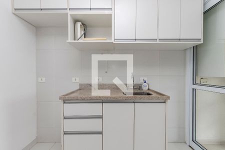 Cozinha de apartamento à venda com 2 quartos, 73m² em Vila Cordeiro, São Paulo