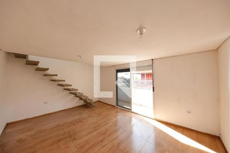 Sala de casa para alugar com 3 quartos, 130m² em Vila Olinda, São Paulo