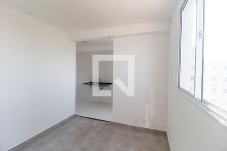Sala de apartamento para alugar com 2 quartos, 42m² em Vila da Oportunidade, Carapicuíba