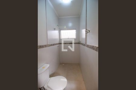 Banheiro da Suíte de casa de condomínio para alugar com 3 quartos, 110m² em Ipanema , Sorocaba