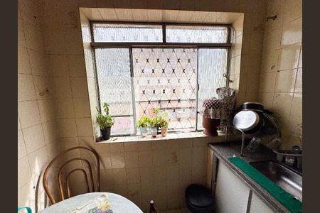 Cozinha de apartamento à venda com 3 quartos, 95m² em Eldorado, Contagem