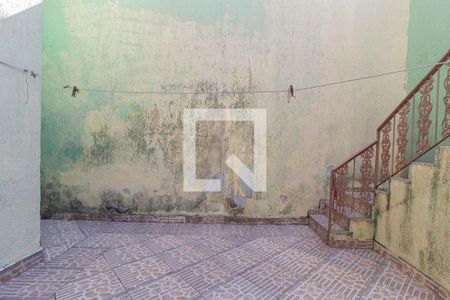 Quintal de casa à venda com 3 quartos, 130m² em Conjunto Habitacional Padre Jose de Anchieta, São Paulo