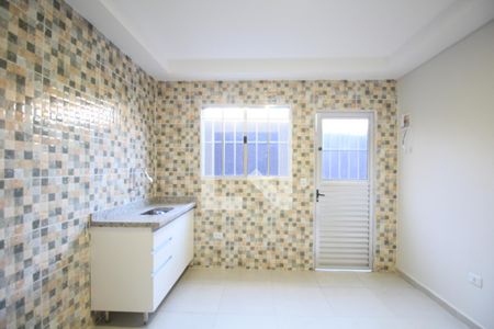 Cozinha de apartamento para alugar com 1 quarto, 30m² em Parque Reboucas, São Paulo