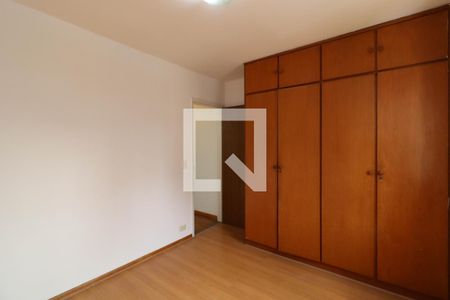 Quarto 1 de apartamento à venda com 2 quartos, 67m² em Pinheiros, São Paulo