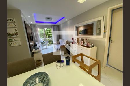 Sala de apartamento à venda com 2 quartos, 62m² em Pechincha, Rio de Janeiro