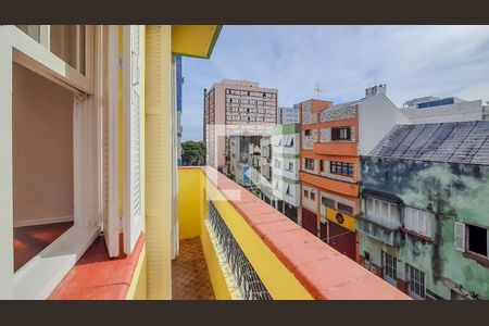 Quarto 1 - Varanda de apartamento à venda com 2 quartos, 81m² em Centro Histórico, Porto Alegre