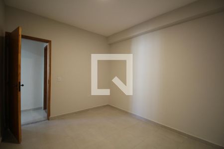 Quarto 2 de apartamento para alugar com 2 quartos, 70m² em Parque Reboucas, São Paulo