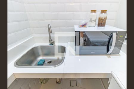 Cozinha de apartamento à venda com 2 quartos, 38m² em Vila Invernada, São Paulo