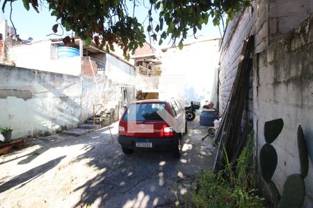 Garagem de casa à venda com 4 quartos, 294m² em Bandeiras, Osasco