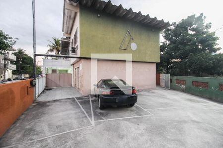 Garagem de casa para alugar com 3 quartos, 90m² em Jacutinga, Mesquita