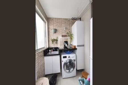 Cozinha e Área de Serviço de apartamento à venda com 2 quartos, 62m² em Scharlau, São Leopoldo