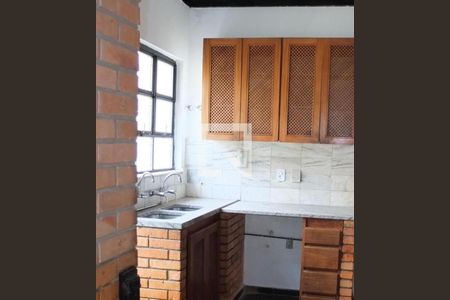 Casa à venda com 4 quartos, 290m² em Garças, Belo Horizonte