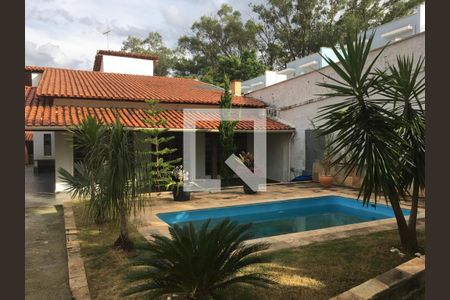 Casa à venda com 4 quartos, 290m² em Garças, Belo Horizonte