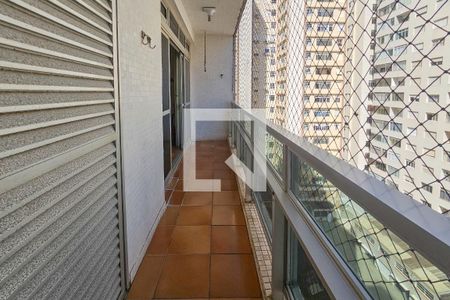 Varanda de apartamento para alugar com 3 quartos, 139m² em Barra Funda, Guarujá
