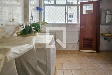 Área de Serviço de apartamento para alugar com 3 quartos, 139m² em Barra Funda, Guarujá