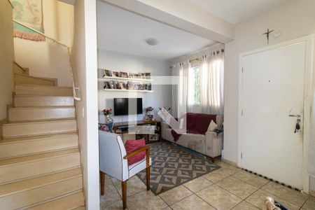 Sala de casa de condomínio à venda com 3 quartos, 90m² em Fazenda Santa Cândida, Campinas