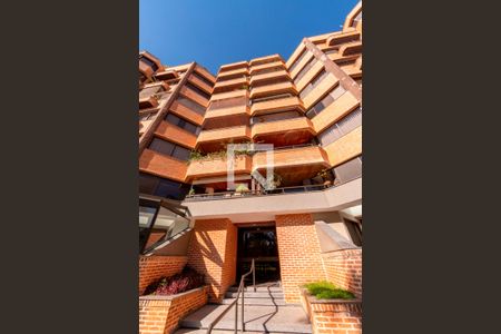 Fachada do Prédio de apartamento para alugar com 4 quartos, 206m² em Empresarial 18 do Forte, Barueri