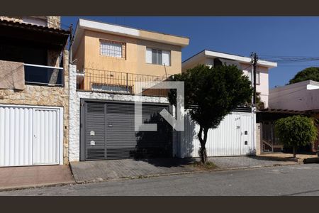 Fachada de casa à venda com 3 quartos, 100m² em Jardim Eliane, São Paulo