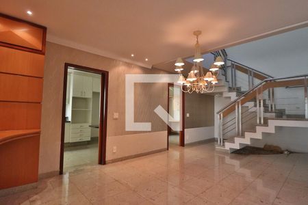 Sala 2 de casa para alugar com 5 quartos, 404m² em Tibery, Uberlândia