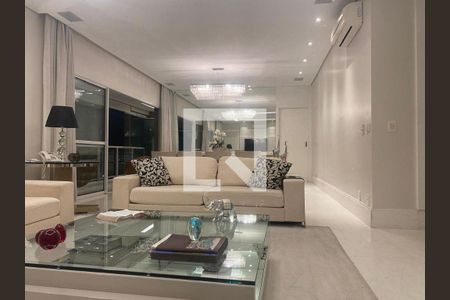 Apartamento à venda com 4 quartos, 228m² em Vila Yara, Osasco