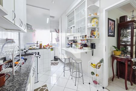 Cozinha e Área de Serviço de apartamento para alugar com 2 quartos, 77m² em Conj. Res. Trinta E Um de Marco, São José dos Campos