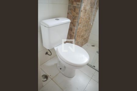Banheiro de casa à venda com 1 quarto, 47m² em Penha de França, São Paulo