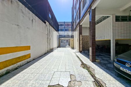 Garagem de kitnet/studio para alugar com 0 quarto, 30m² em Boqueirão, Praia Grande
