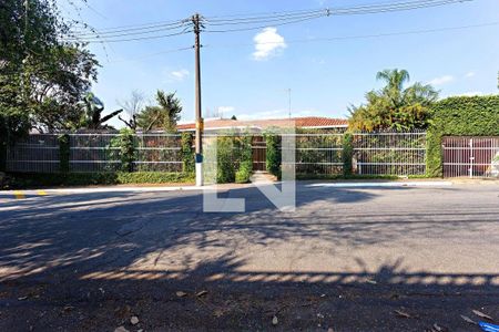 Fachada de casa à venda com 3 quartos, 300m² em Santo Amaro, São Paulo