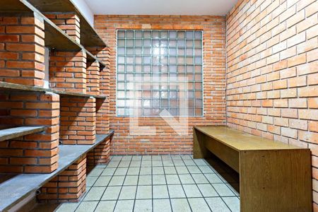 Sala de TV de casa à venda com 3 quartos, 300m² em Santo Amaro, São Paulo