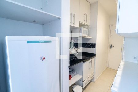 Cozinha de kitnet/studio à venda com 1 quarto, 27m² em Vila Clementino, São Paulo