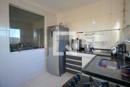 Cozinha de casa à venda com 4 quartos, 139m² em Santa Maria, Belo Horizonte