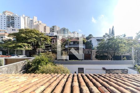 Vista de casa à venda com 4 quartos, 362m² em Pacaembu, São Paulo