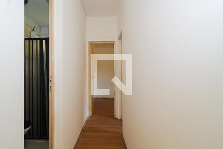 Corredor de apartamento à venda com 2 quartos, 48m² em Fazenda Morumbi, São Paulo