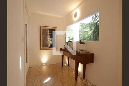 Sala de casa à venda com 3 quartos, 351m² em Jardim Lar Sao Paulo, São Paulo