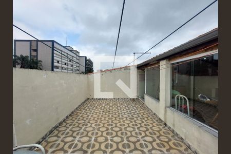 Quintal de casa à venda com 3 quartos, 358m² em Jardim Juá, São Paulo