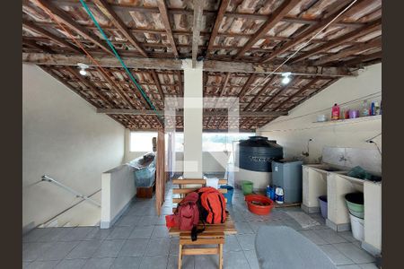 Área de Serviço de casa à venda com 3 quartos, 358m² em Jardim Juá, São Paulo