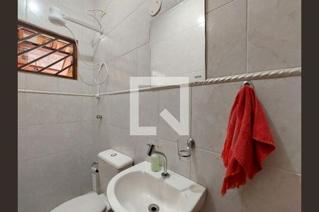 Banheiro Social de casa à venda com 3 quartos, 358m² em Jardim Juá, São Paulo