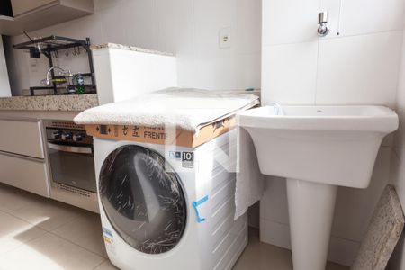 Área de Serviço de apartamento à venda com 2 quartos, 65m² em Parque Maracana, Contagem